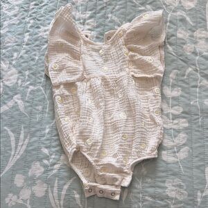 Cat & Jack Cream Floral Baby Bodysuit